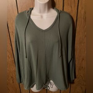 Aerie Women's Green slouchy Hooded Top in small